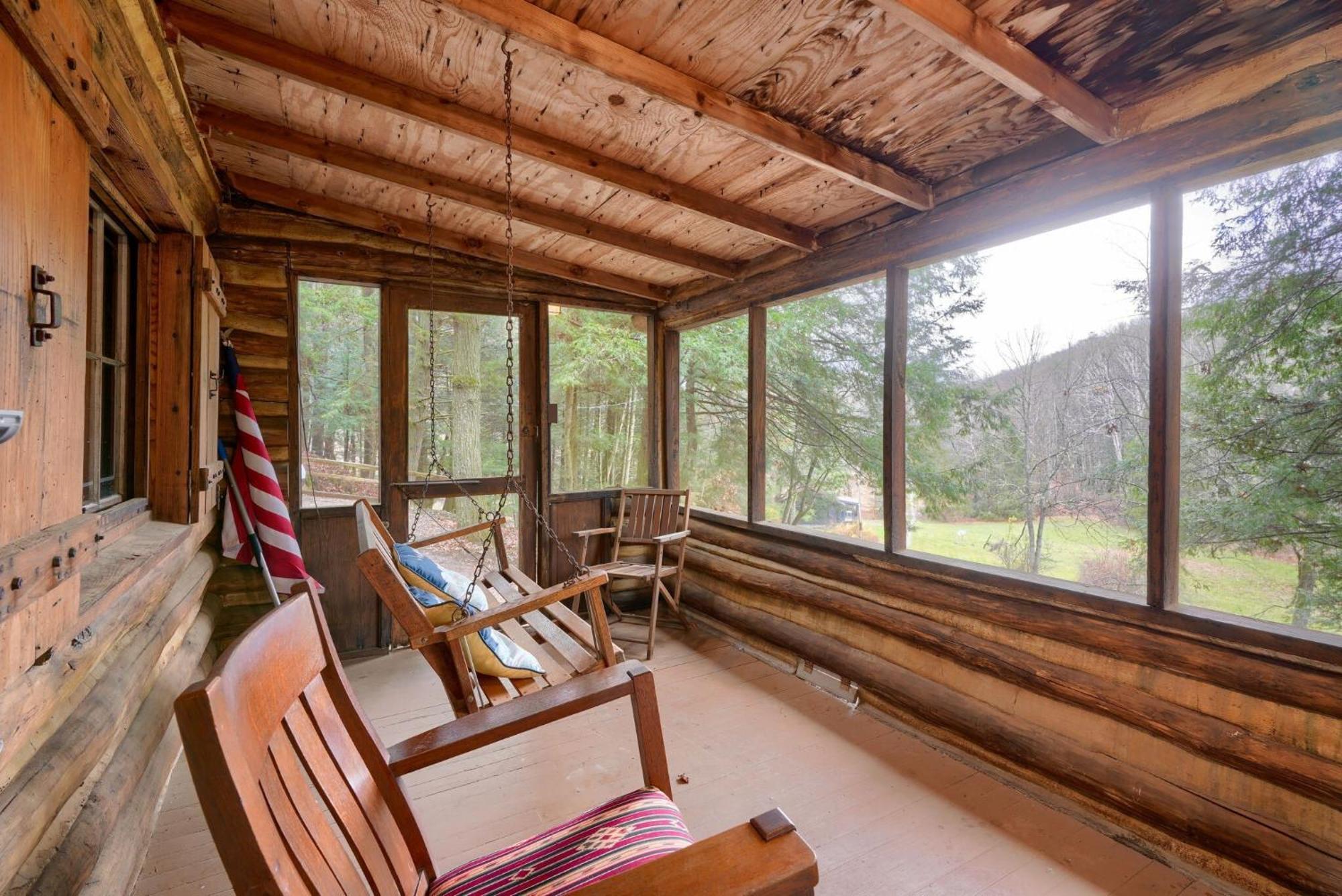 Russell Cabin Logan Exterior photo